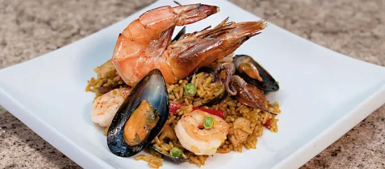 PAELLA CON ARROZ SAN PEDRO